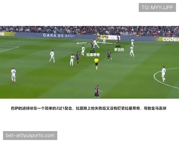 克鲁伊夫本赛季如何通过前插压制防线接管进攻节奏